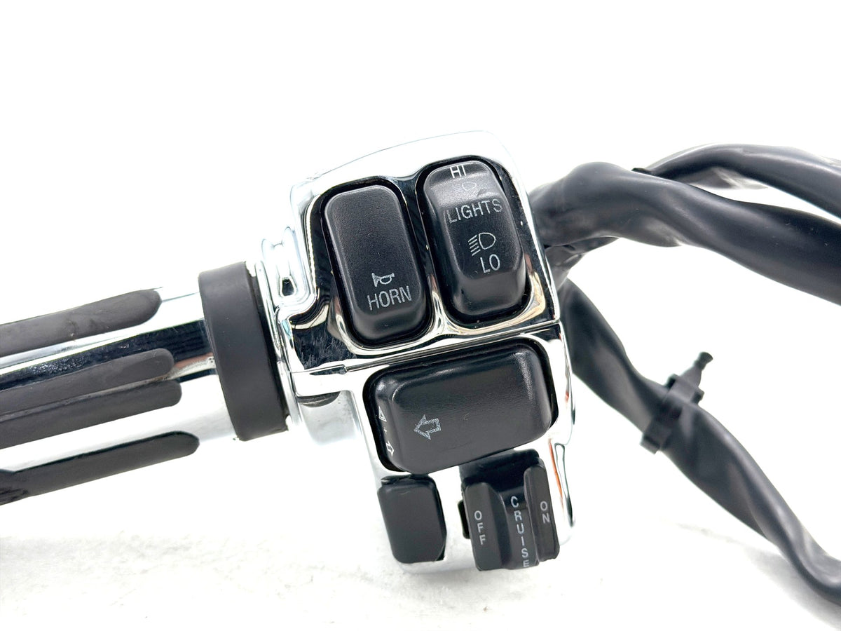 04 Harley Road King Touring Classic Left Turn Signal Headlight Switches Controls