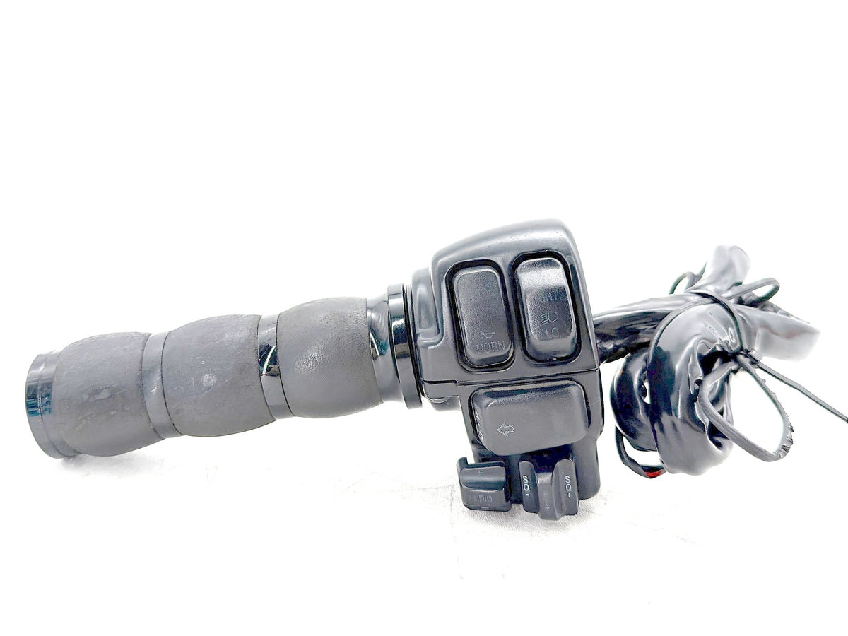 13 Harley Electra Glide Touring OEM Left Turn Signal Headlight Switches Controls