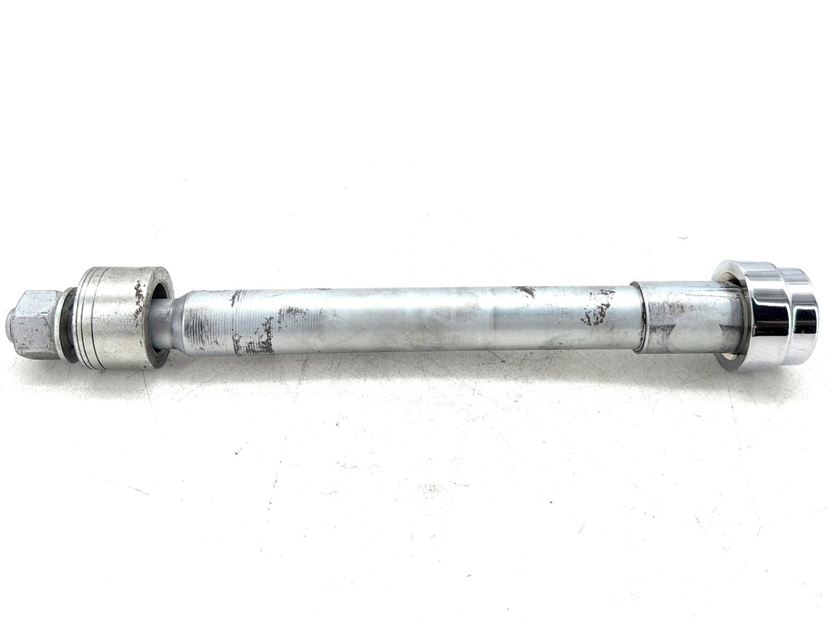 2017 Harley Dyna Street Bob FXDB OEM Front Wheel Axle Bolt Shaft 41628-08