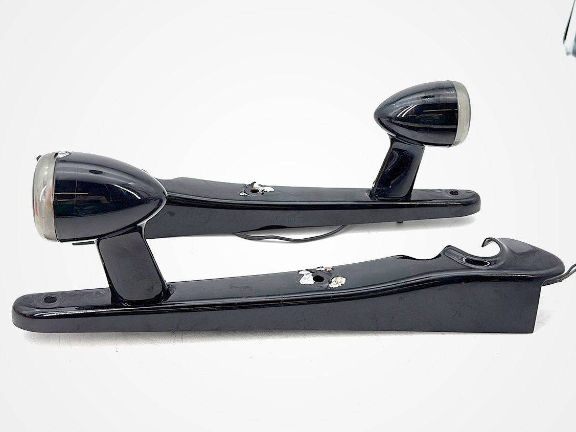 2004 - 2013 Harley-Davidson Sportster 1200 Custom Rear Left Right Fender Struts Bracket & Turn Signal  59902-04