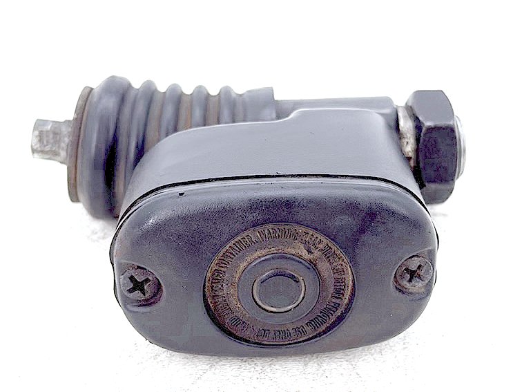 2012 Harley Dyna Super Glide Custom FXDCI OEM Rear Brake Master Cylinder Reservoir