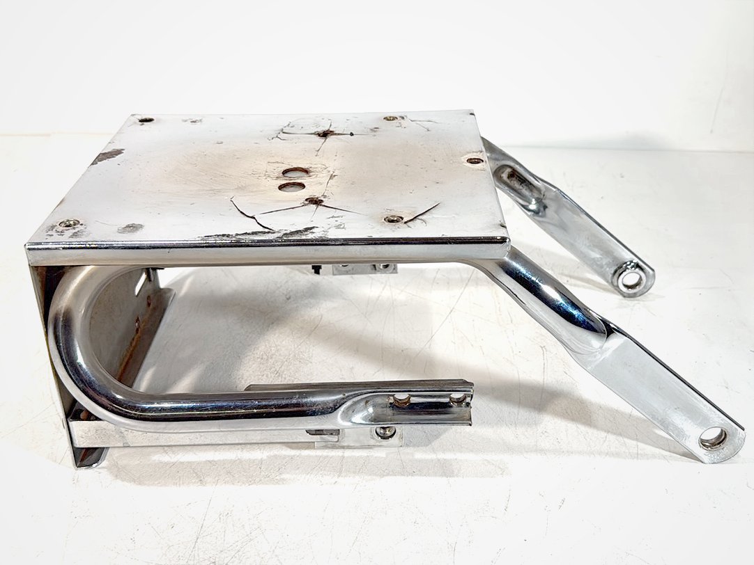 1984 - 1998 Harley-Davidson Touring Electra Glide Classic Rear Back Luggage Rack Storage Baggage Bar  	53411-92A