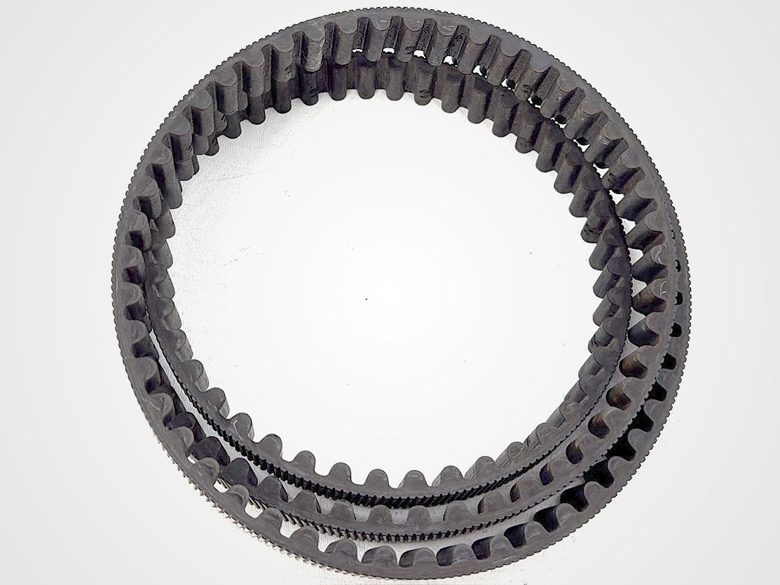 2015 Harley Touring FLHXS Street Glide OEM Rear Drive Belt 40024-09 140T 1"