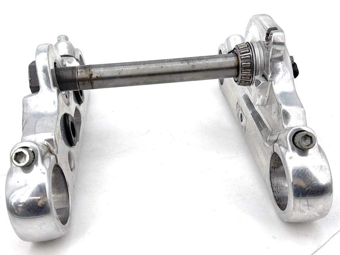 2007 - 2017 Harley-Davidson Dyna Wide Glide Front Fork Upper Lower Triple Tree 46386-08