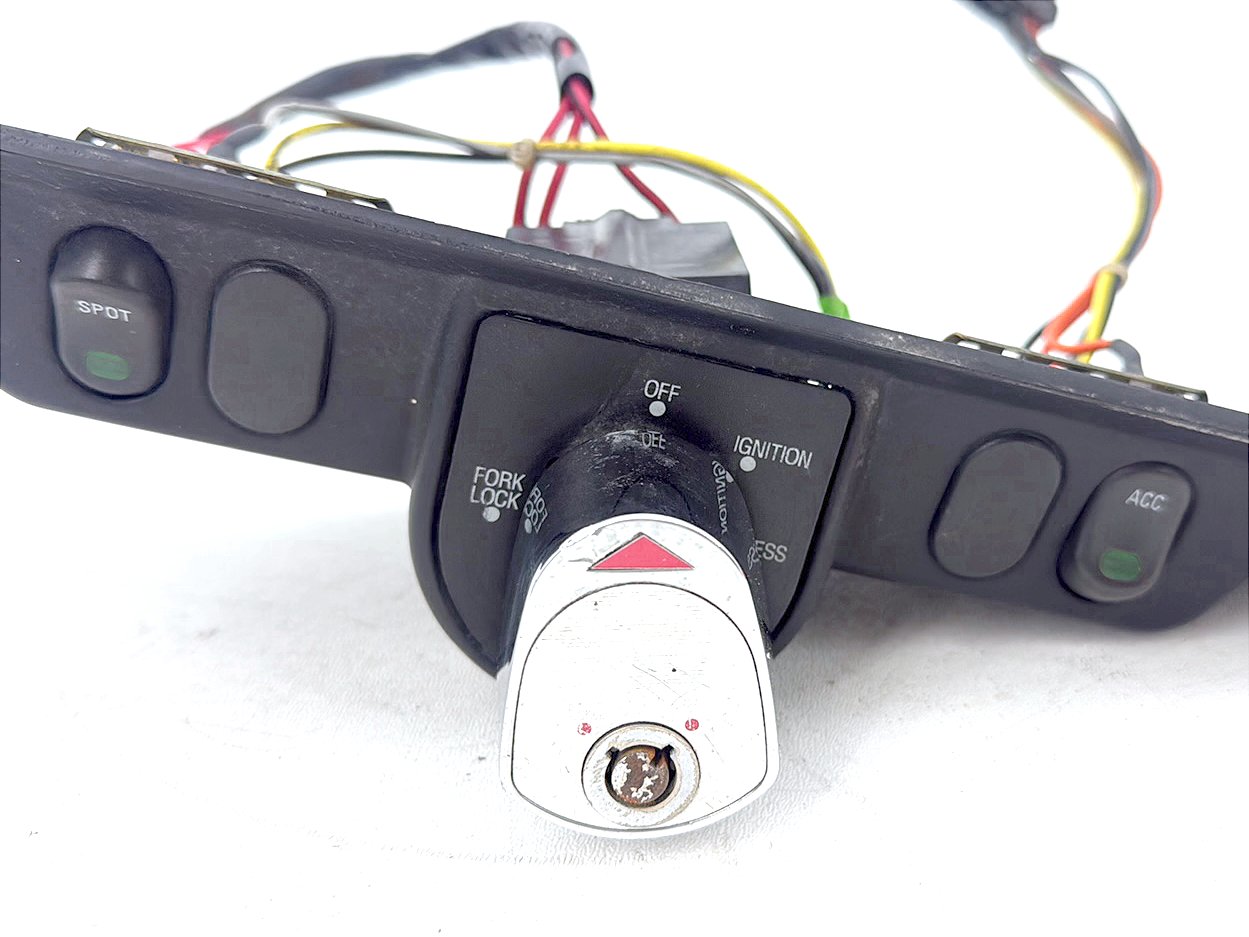 1999 - 2006 Harley-Davidson Touring Electra Glide Dash Ignition Cap Switch Lockset NO Key 58510-96
