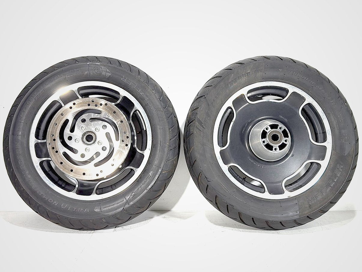2007 Harley Street Glide Touring FLHX OEM Front & Rear Wheel Rim Tire