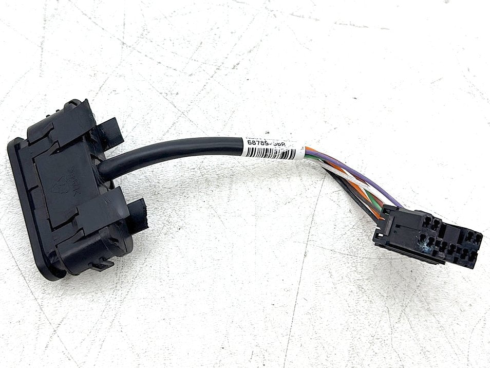 12 Harley Street Glide Touring FLHX OEM Dash Indicator Lamp Wire Plug 68789-96A