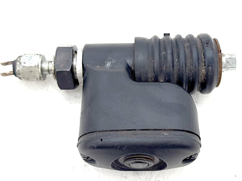 2012 Harley Dyna FXDF Fat Bob OEM Rear Brake Master Cylinder Reservoir