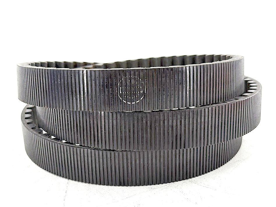 2005 Harley Softail Fat Boy FLSTF OEM Rear Drive Belt 40307-00 135T 1-1/8"