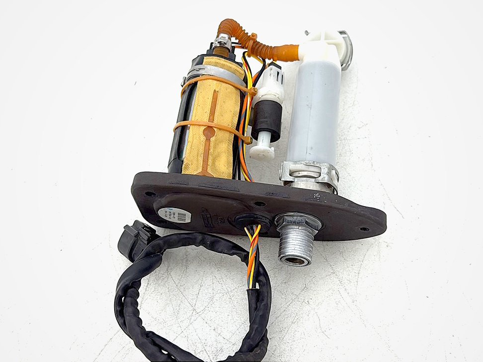 2013 Harley Forty-Eight Sportster 1200X OEM Gas Gasoline Fuel Petrol Pump Sending