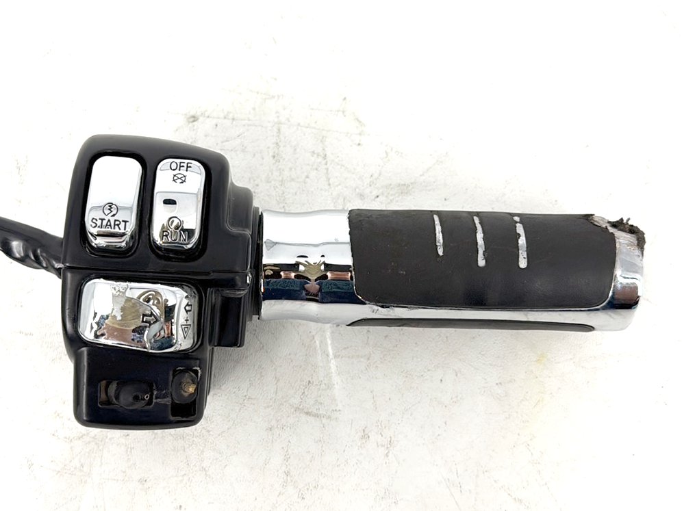 2012 Harley Touring Street Glide OEM Right Engine Start Kill Switches Controls