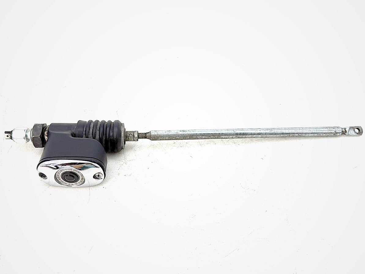 2015 Harley Dyna Low Rider FXDL OEM Rear Brake Master Cylinder Reservoir