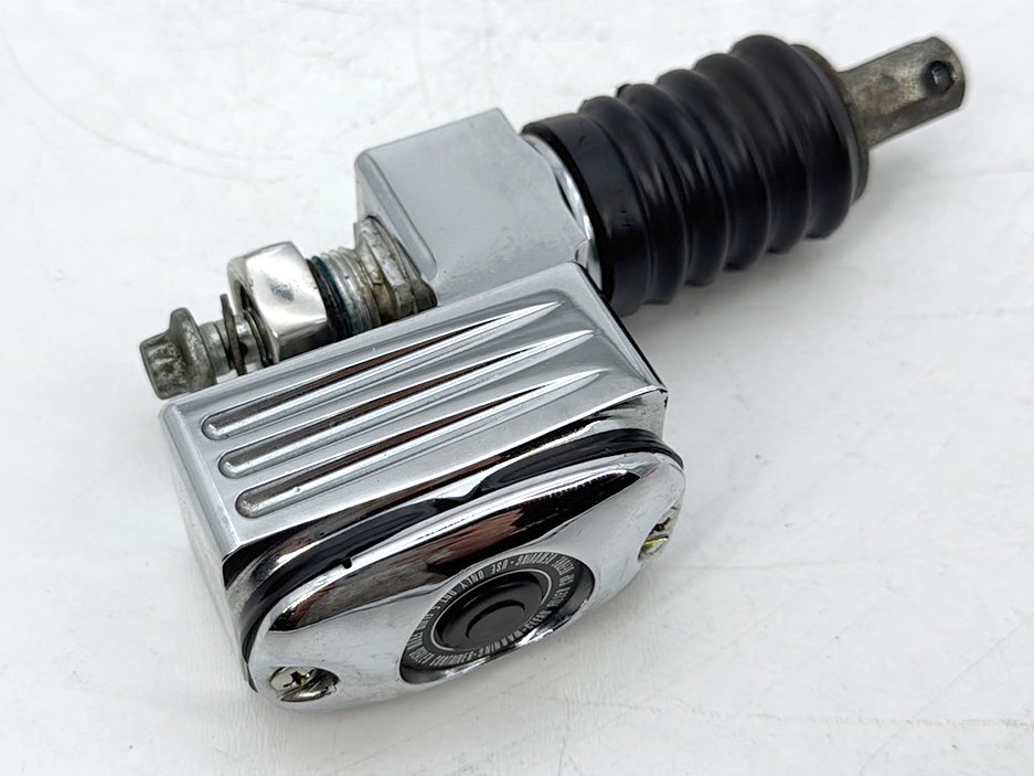 1999 - 2006 Harley-Davidson Touring Road King Classic Rear Brake Master Cylinder Reservoir  	41755-99B