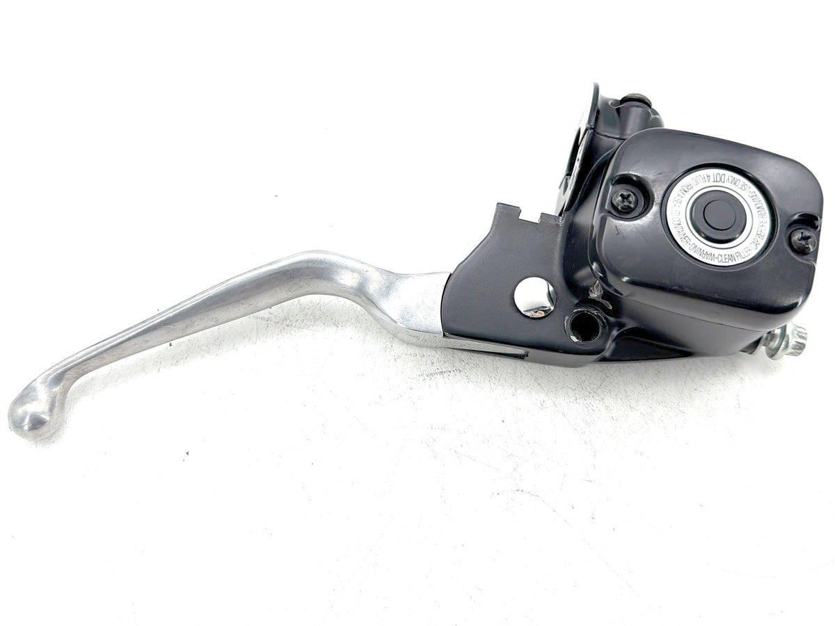 06 Harley Street Glide Touring FLHX OEM Front Right Brake Lever Master Cylinder