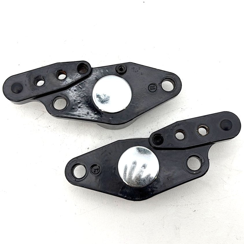 1999 - 2006 Harley-Davidson Touring Road King Custom Rear Right & Left Fork Swingarm Brackets 50588-03