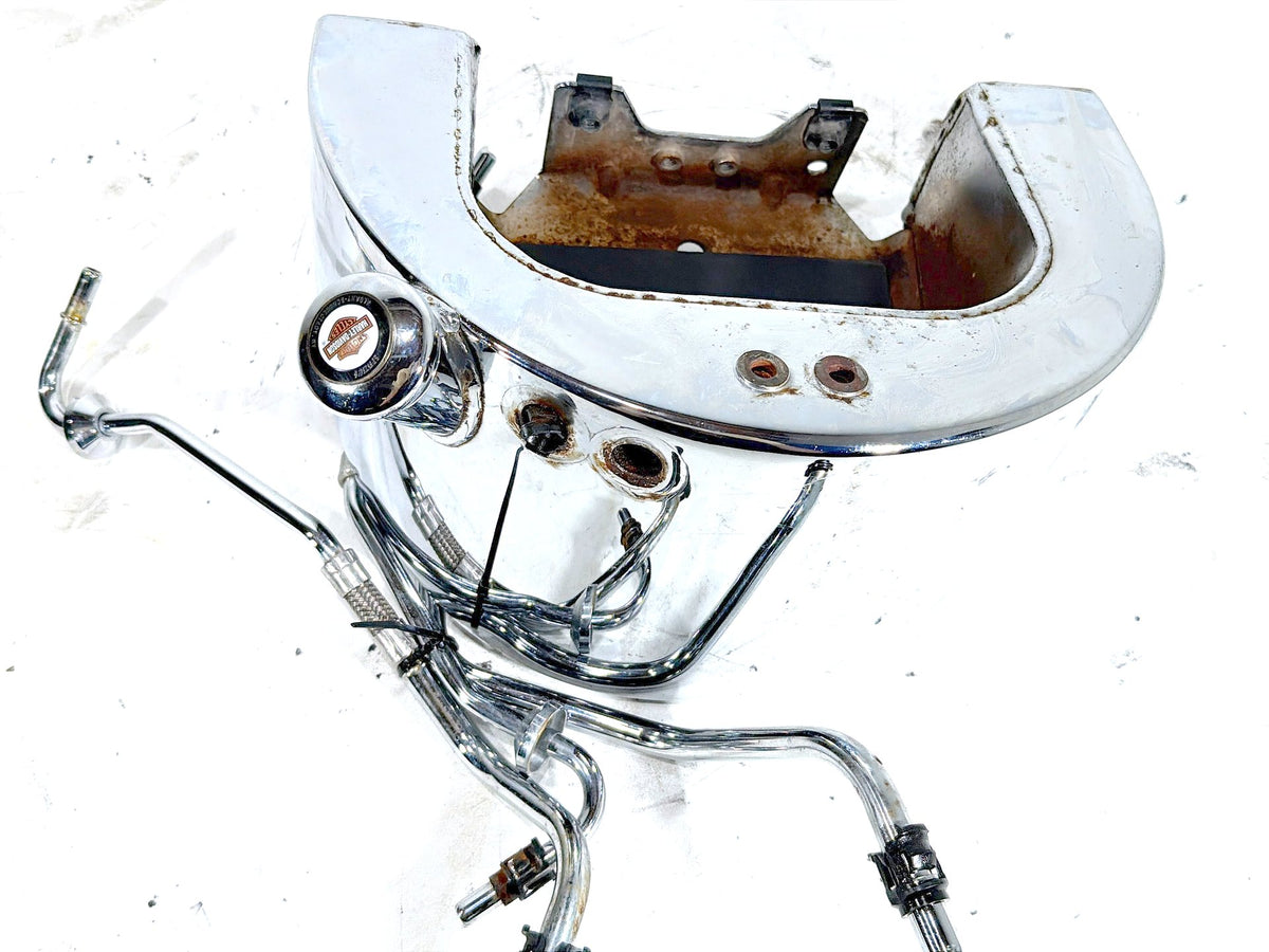 06 Harley Softail Deuce FXSTDI OEM Oil Tank Reservoir Bottle Canister & Dipstick