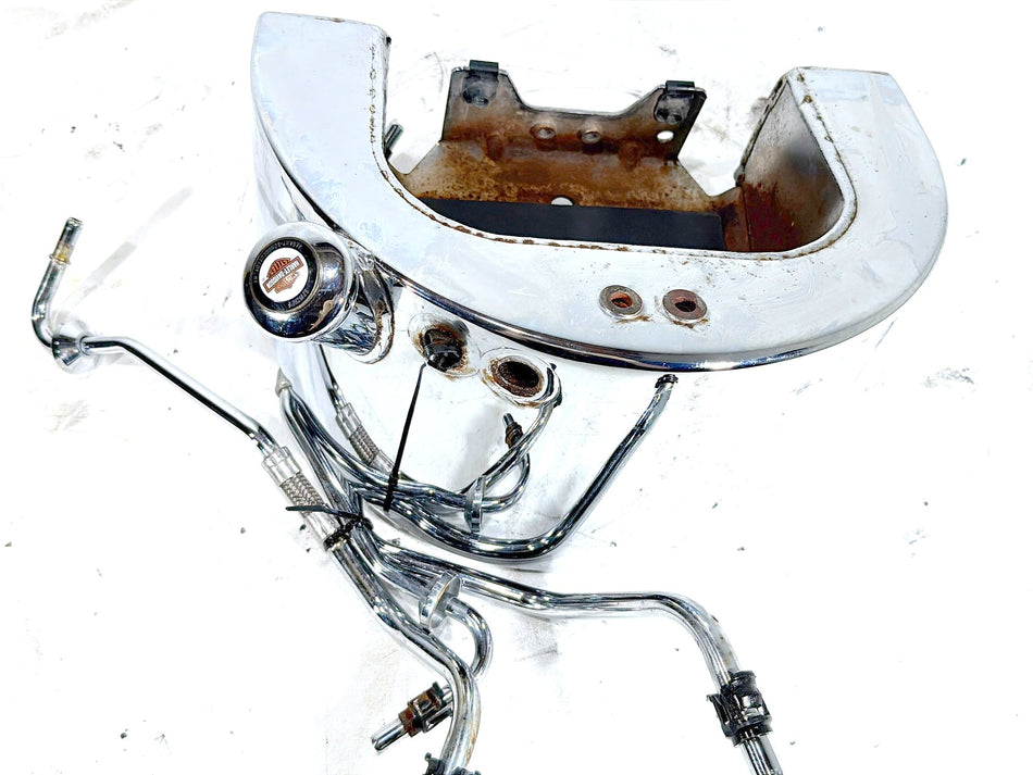 06 Harley Softail Deuce FXSTDI OEM Oil Tank Reservoir Bottle Canister & Dipstick