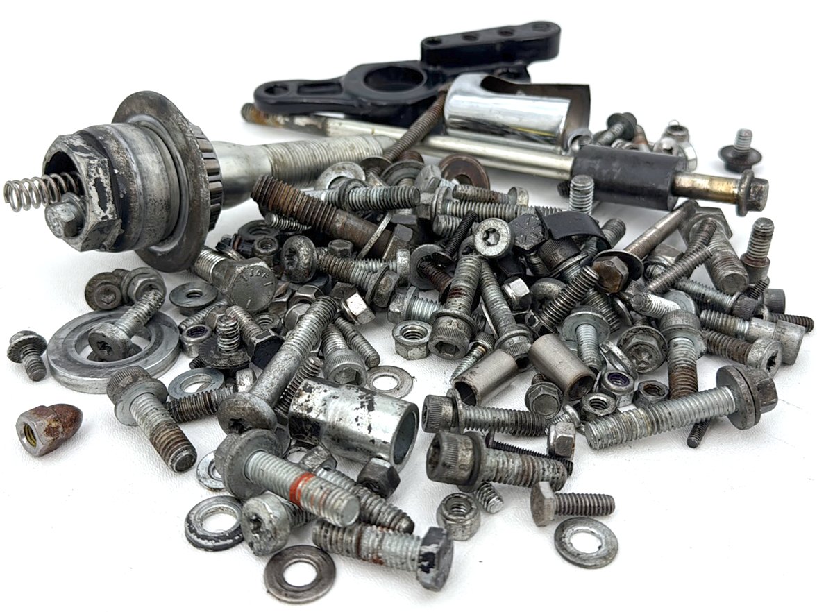 2019 - 2023 Harley-Davidson Touring Road King Special Hardware Bolts Nuts & Brackets 16400005
