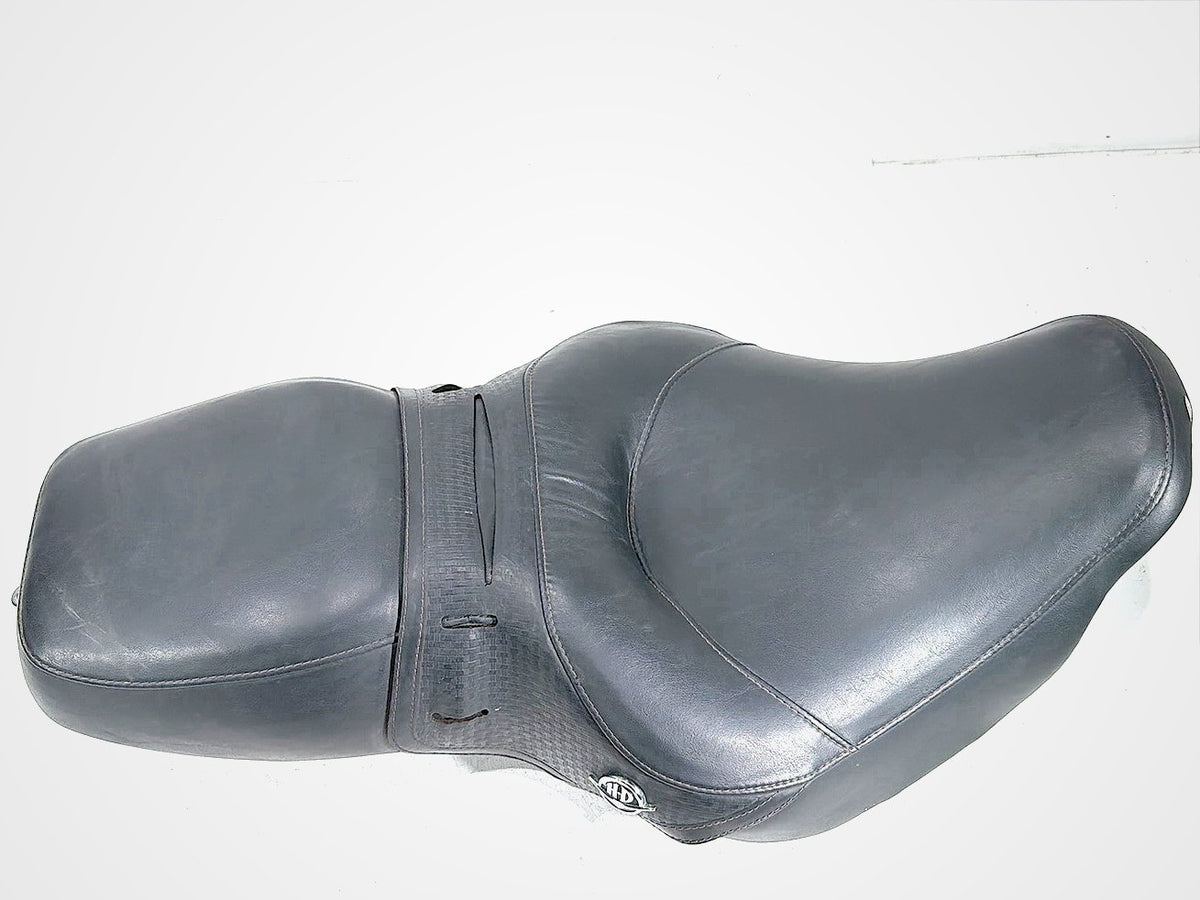 2010 Harley Road King Touring Classic OEM Passenger Rider Driver Seat Saddle