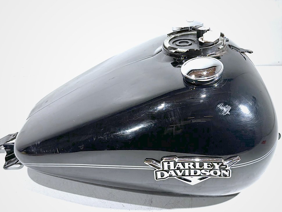 2009 Harley Road King Touring Police OEM Fuel Gas Tank Gasoline Reservoir