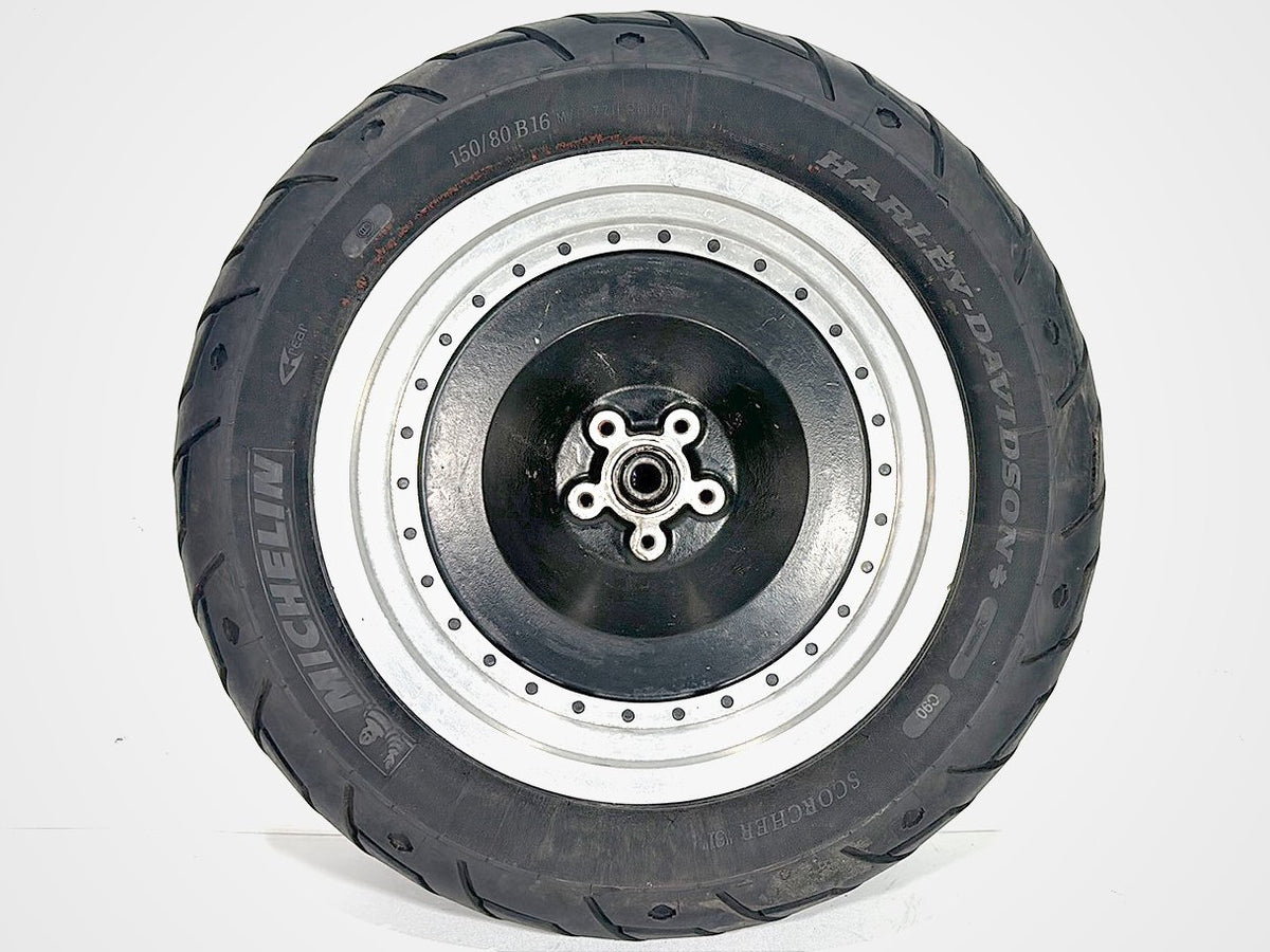 2000 Harley Dyna FXDWG Wide Glide OEM Rear Wheel Rim Tire 150/80B16 77H, 16"