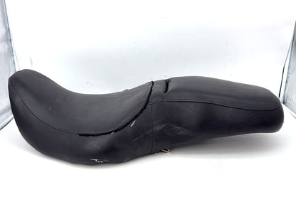 1999 - 2006 Harley-Davidson Touring Electra Glide Passenger Rider Driver Seat Saddle 51703-05