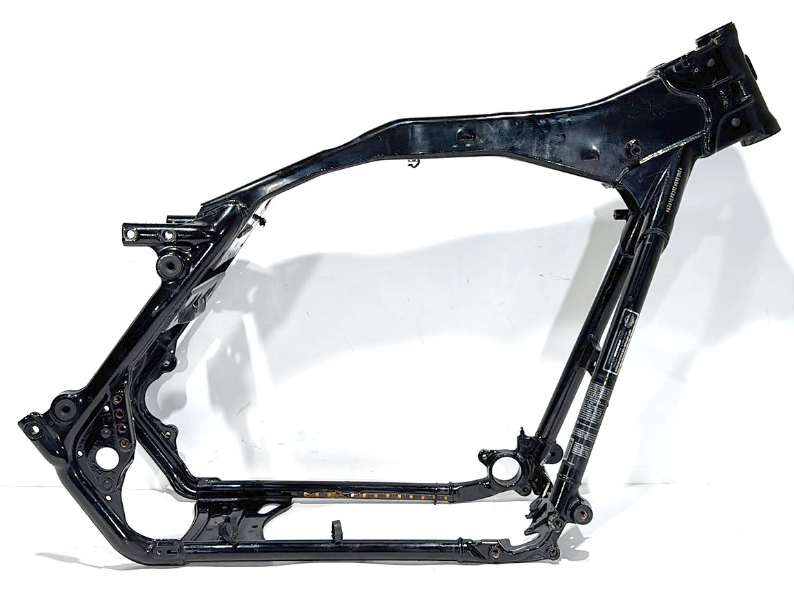 2008 - 2016 Harley-Davidson Touring Street Glide Body Main Frame Chassis SLVG  	47900-11BHP