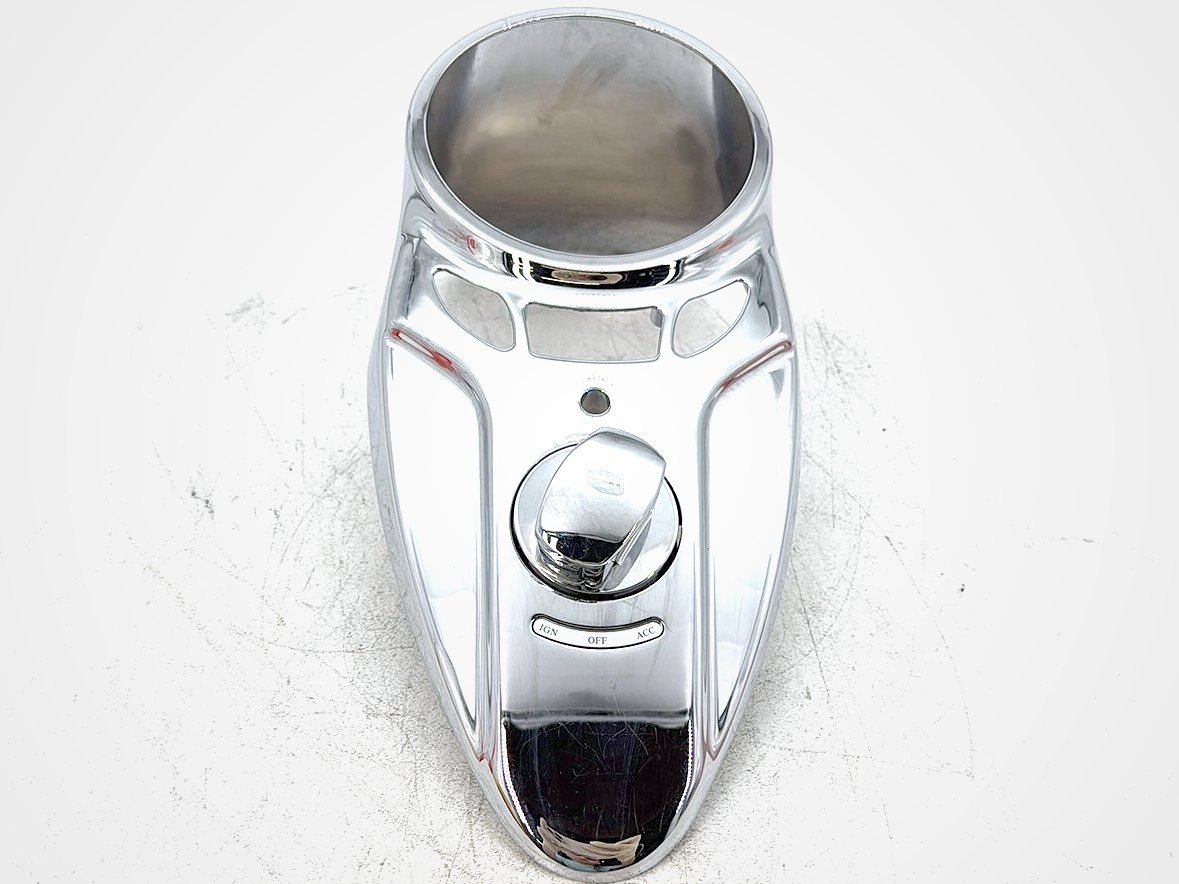 2013 Harley Heritage Softail Classic FLSTC OEM Fuel Gas Tank Dash Console NOKey