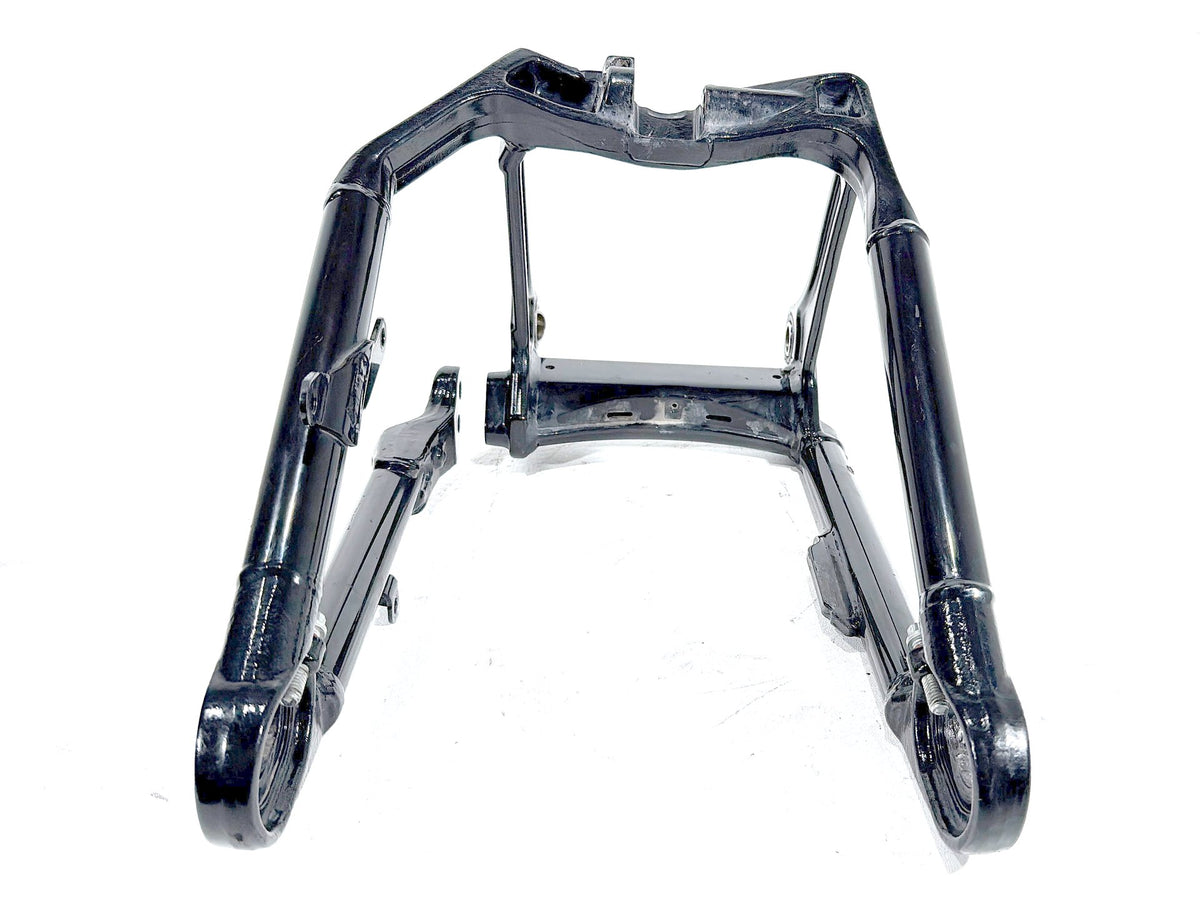 2020 Harley Softail Standard FXST OEM Rear Fork Swingarm Swing Arm
