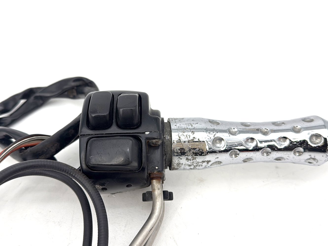 2004 - 2013 Harley-Davidson Sportster 883 Custom Right Engine Start Kill Switches Controls  	71589-96B