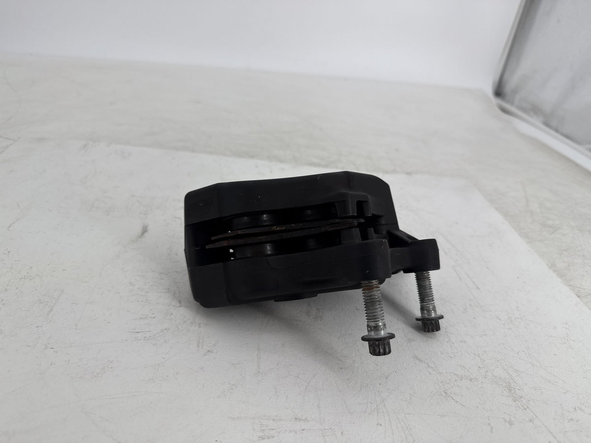 2013 Harley Street Glide Touring FLHX OEM Front Left 1 Brake Caliper