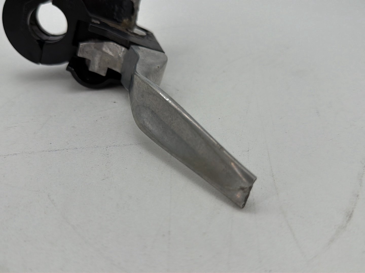 2011 Harley Heritage Softail Classic OEM Front Right Brake Lever Master Cylinder