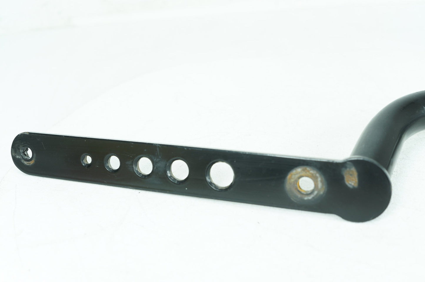 1999 - 2006 Harley-Davidson Dyna Low Rider Exhaust Muffler Interconnect Bracket Support Bar   65674-95