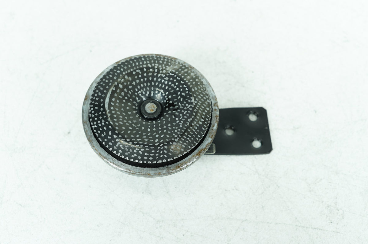 2004 Harley Sportster XL883 Base 883 OEM Signal Horn Klaxon Beep