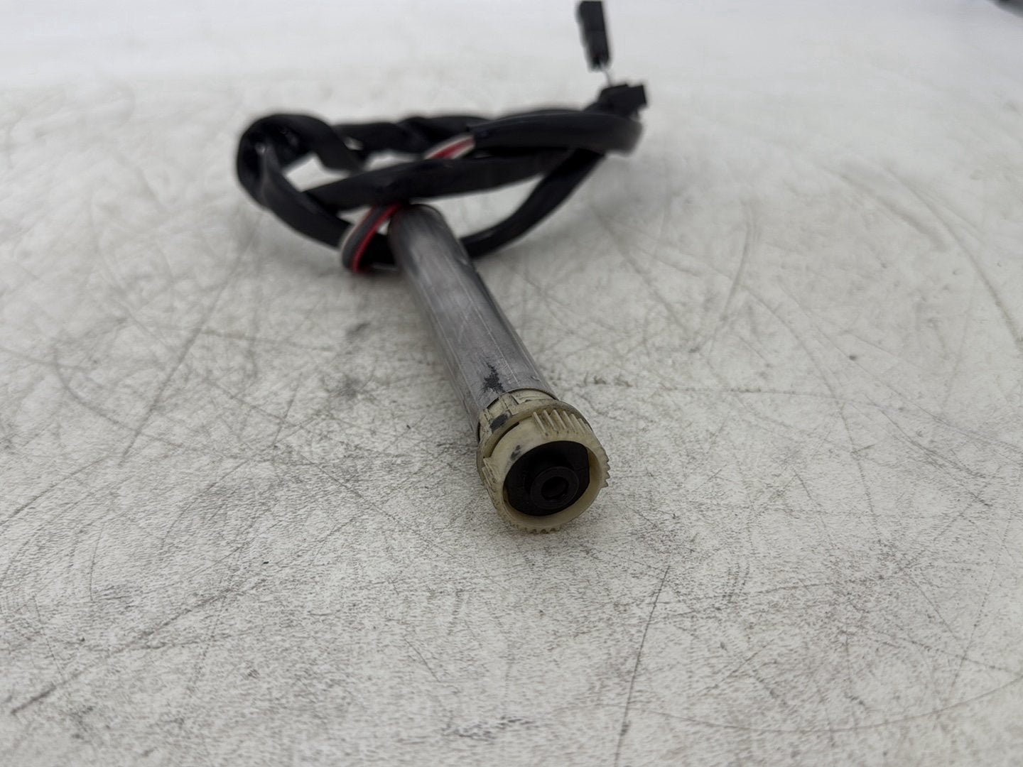 2016 Harley Road King Touring FLHR OEM Twist Grip Ride Fly By Wire Throttle Sensor