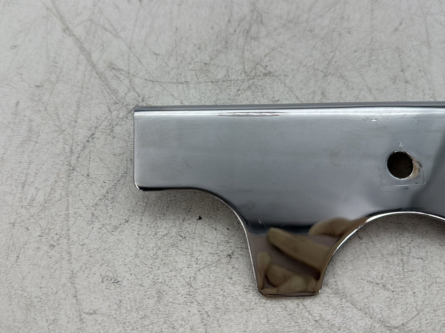 2000 Harley Dyna FXDWG Wide Glide OEM Front Fork Bracket Cover 45685-93