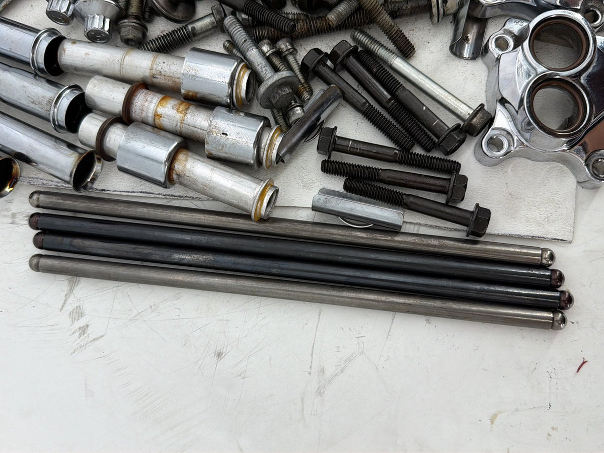 2010 Harley Touring Electra Glide Classic Twin Cam Engine Hardware Bolt Pushrods