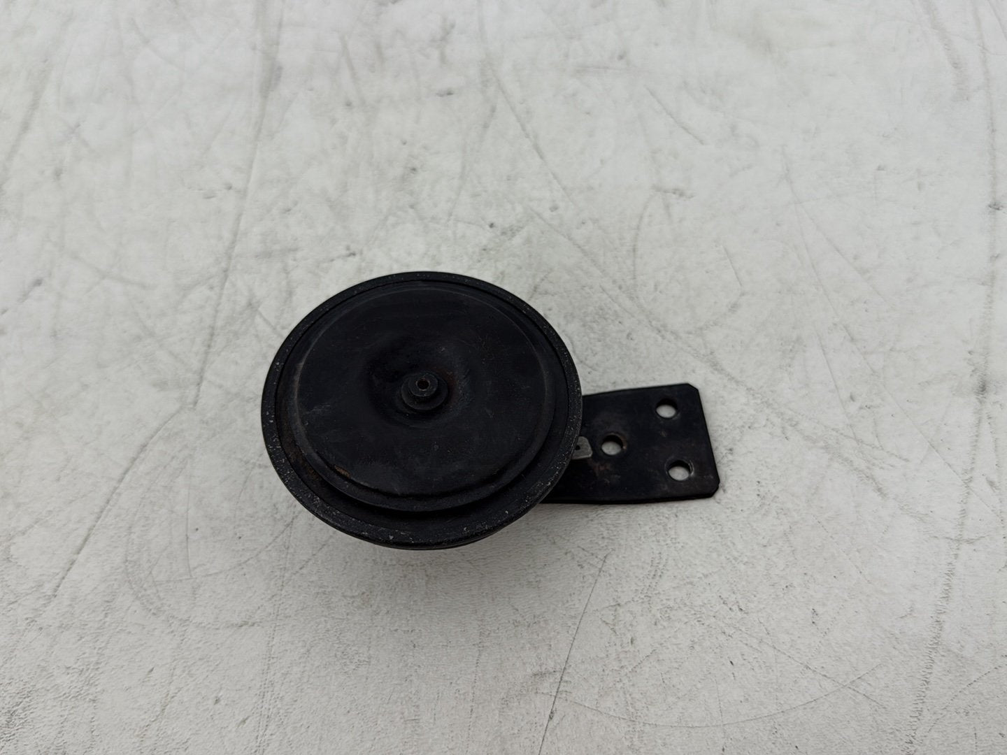 2008 Harley Sportster XL883L 883 Low OEM Signal Horn Klaxon Beep 69043-96B