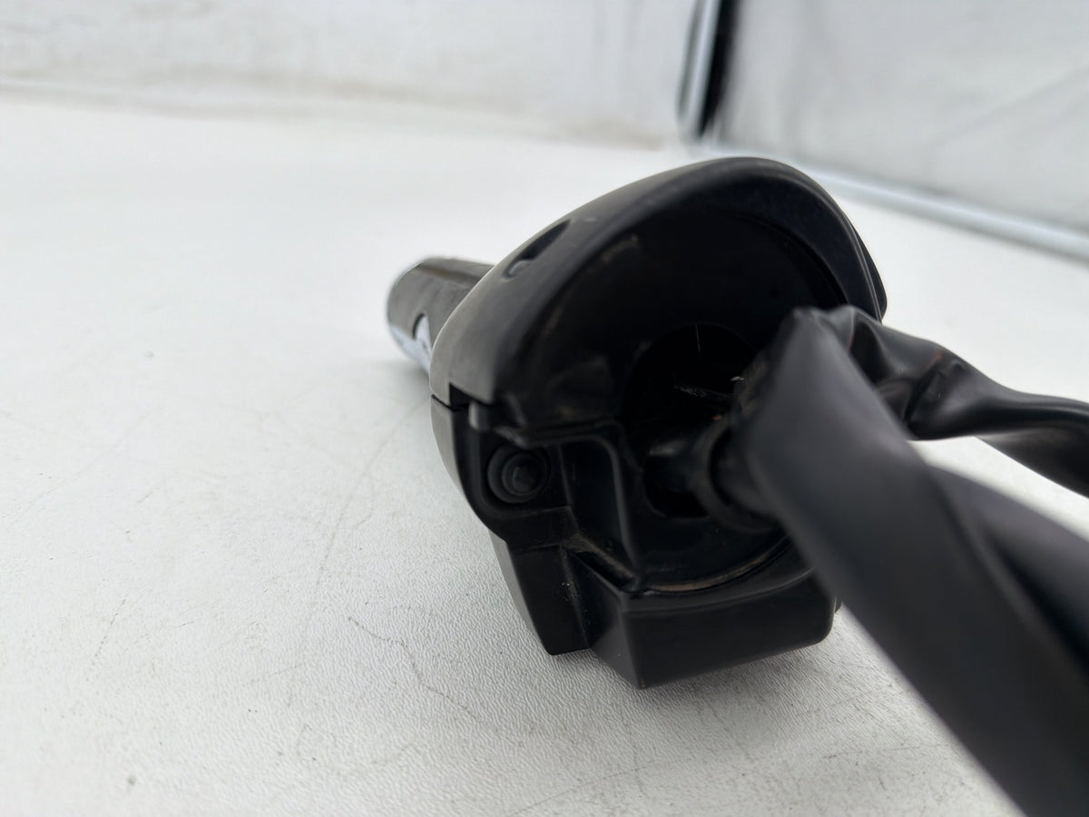 2011 Harley Road King Touring FLHR OEM Right Engine Start Kill Switches Controls