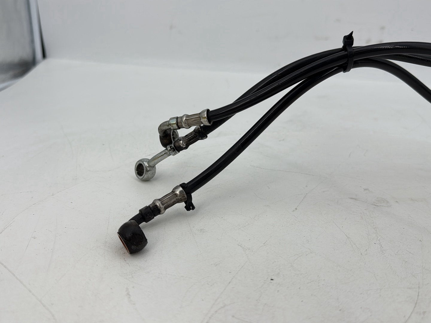 2007 - 2011 Harley-Davidson Touring Electra Glide Ultra Front Brake Hose Line Pipe NON-abs   43350-08