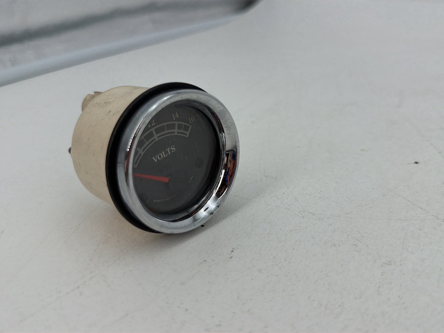 1984 - 1998 Harley-Davidson Touring Electra Glide Classic Battery Volt Meter Gauge 74526-86A