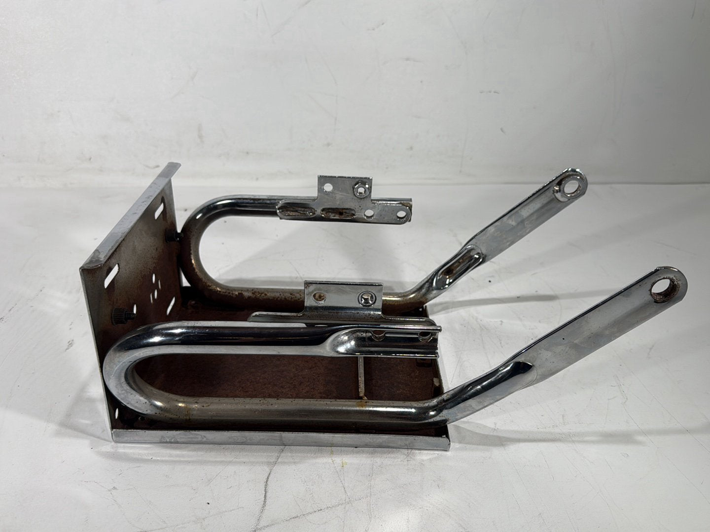 1996 Harley Electra Glide Touring FLHT OEM Rear Back Luggage Rack Storage Baggage Bar