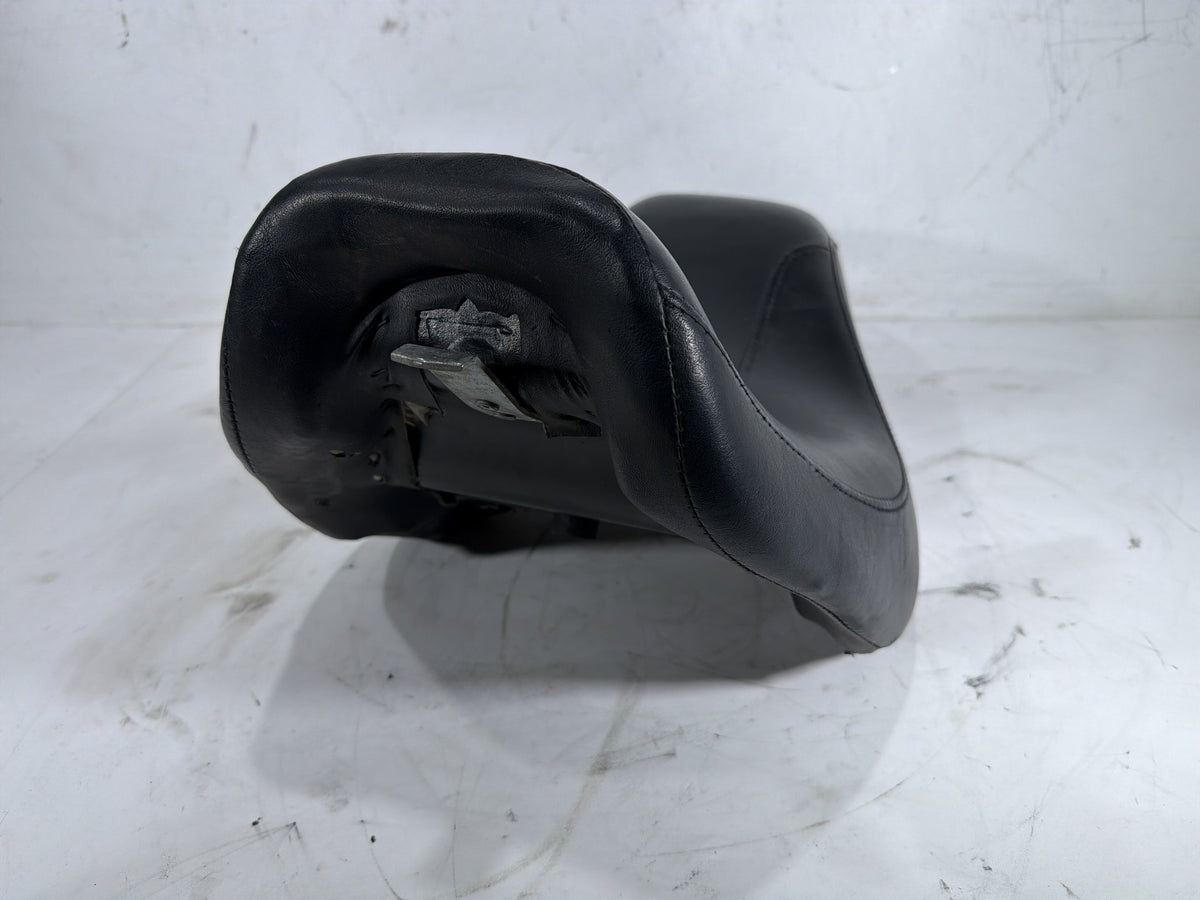 2006 Harley Softail Deuce FXSTDI OEM Passenger Rider Driver Seat Saddle * TORN *