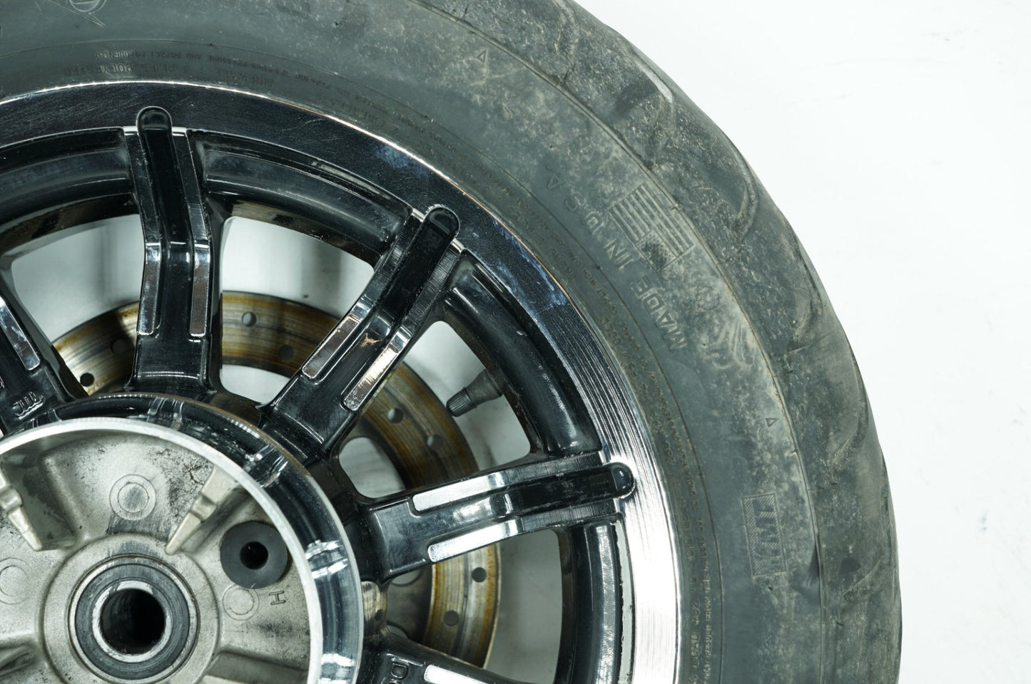 2008 - 2016 Harley-Davidson Touring Electra Glide Ultra Rear Wheel Rim Tire 40900213