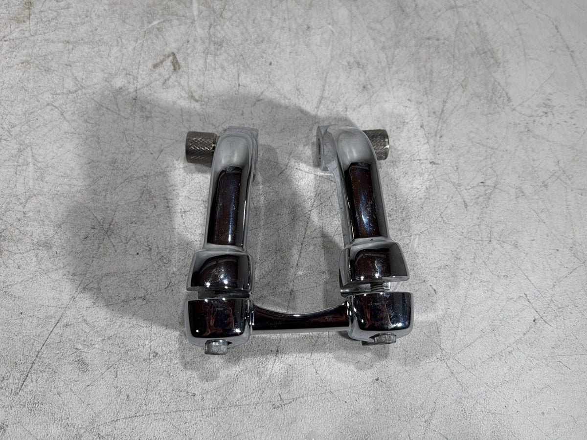 2014 Harley Dyna Low Rider FXDL OEM Front Handlebar Riser Top Clamp