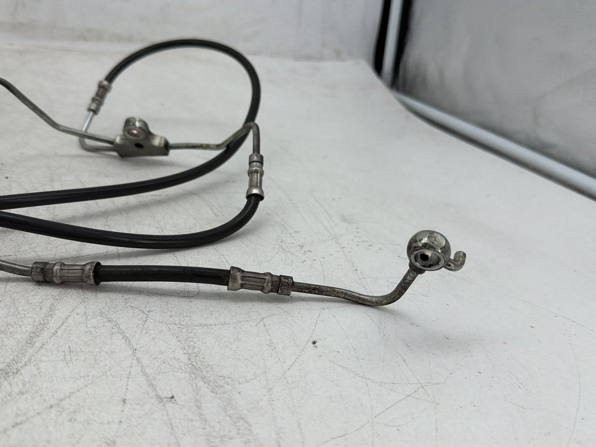 2010 Harley Electra Glide Touring Ultra OEM Front Brake Hose Line Pipe ABS