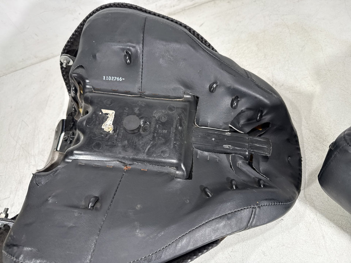 2011 Harley Softail Deluxe FLSTN OEM Passenger Rider Driver Seat Saddle