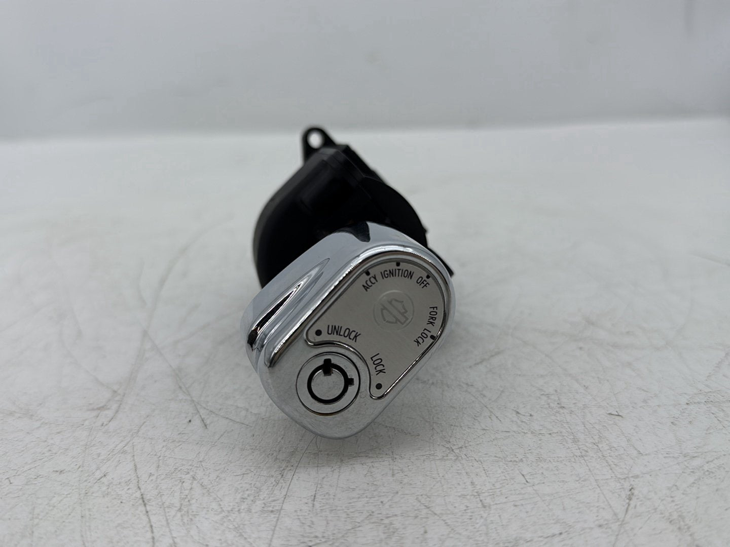 14 Harley Street Glide Touring OEM Ignition Switch Cylinder Barrel Lockset NOKey