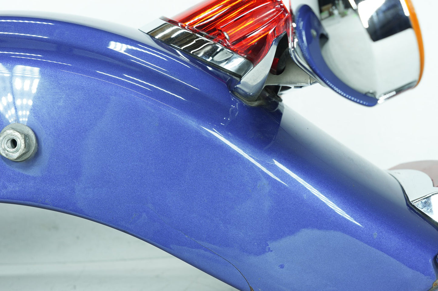 2007 - 2011 Harley-Davidson Touring Electra Glide Classic Rear Wheel Fender & Turn Signals Bar 59579-09