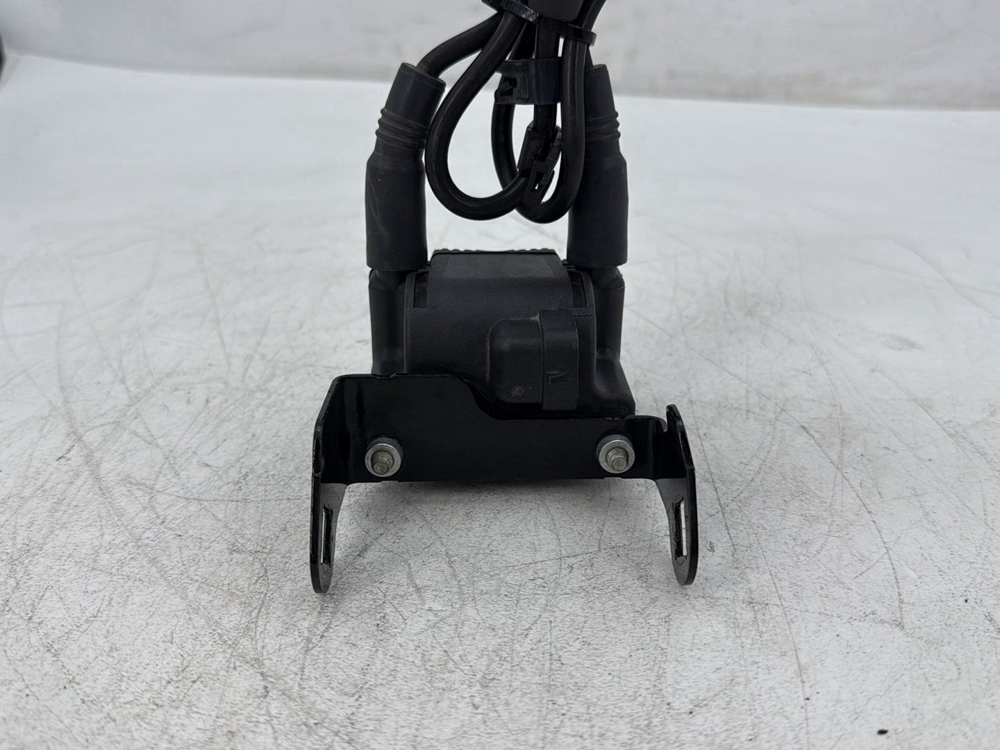 2005 Harley Electra Glide Touring Ultra FLHTCUI OEM Ignition Coil Spark Plugs Cable